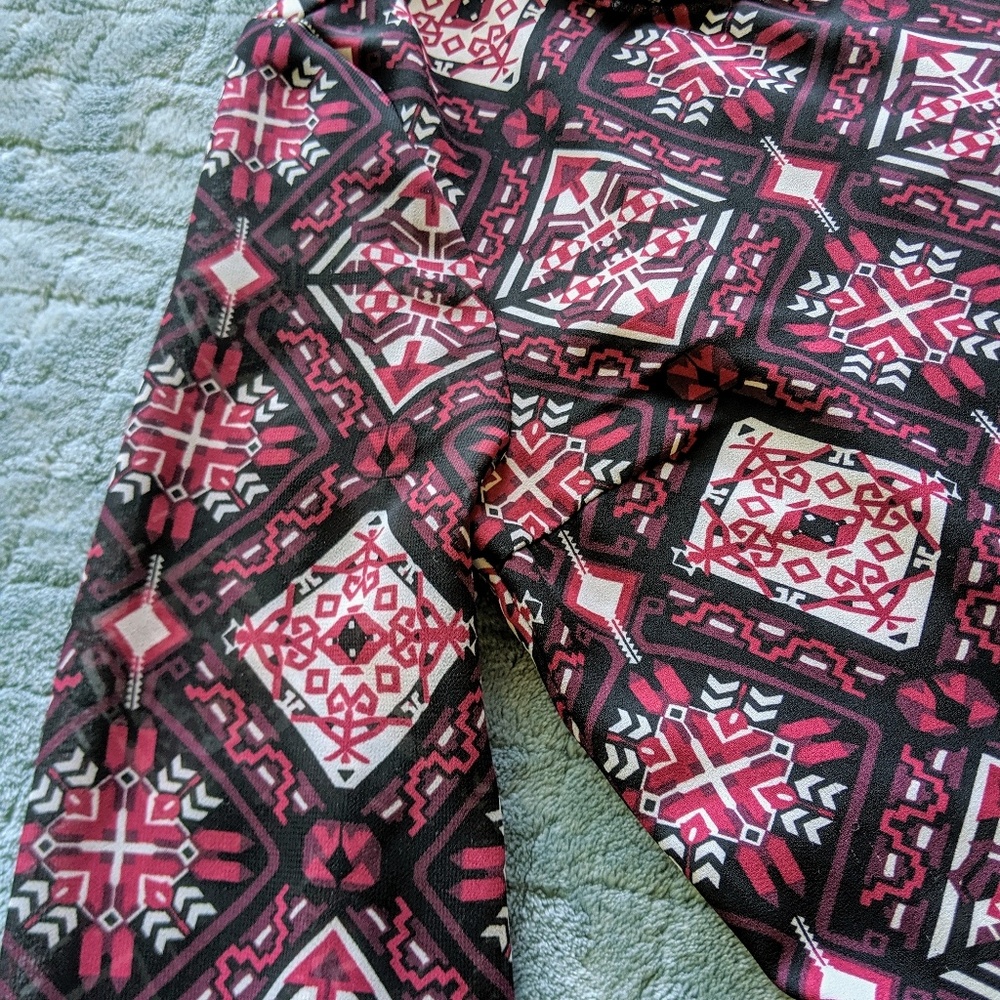 Patterned romper - Picture 3 of 4